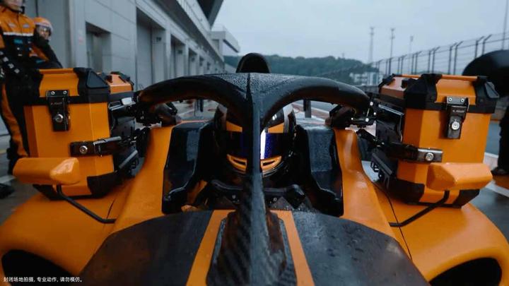 淘宝闪购 × F1 画面 7